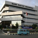 Ngân hàng trung ương Indonesia đang sử dụng nguồn tiền ngoại tệ dự trữ để mua lại các trái phiếu chính phủ và cổ phiếu đầu tư bằng đồng Rp để chặn đà suy giảm của đồng tiền này