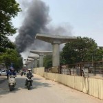 Hà Nội: Cháy cửa hàng chăn ga mặt đường Xuân Thủy, nhiều hộ dân xung quanh hoảng loạn - Ảnh 1